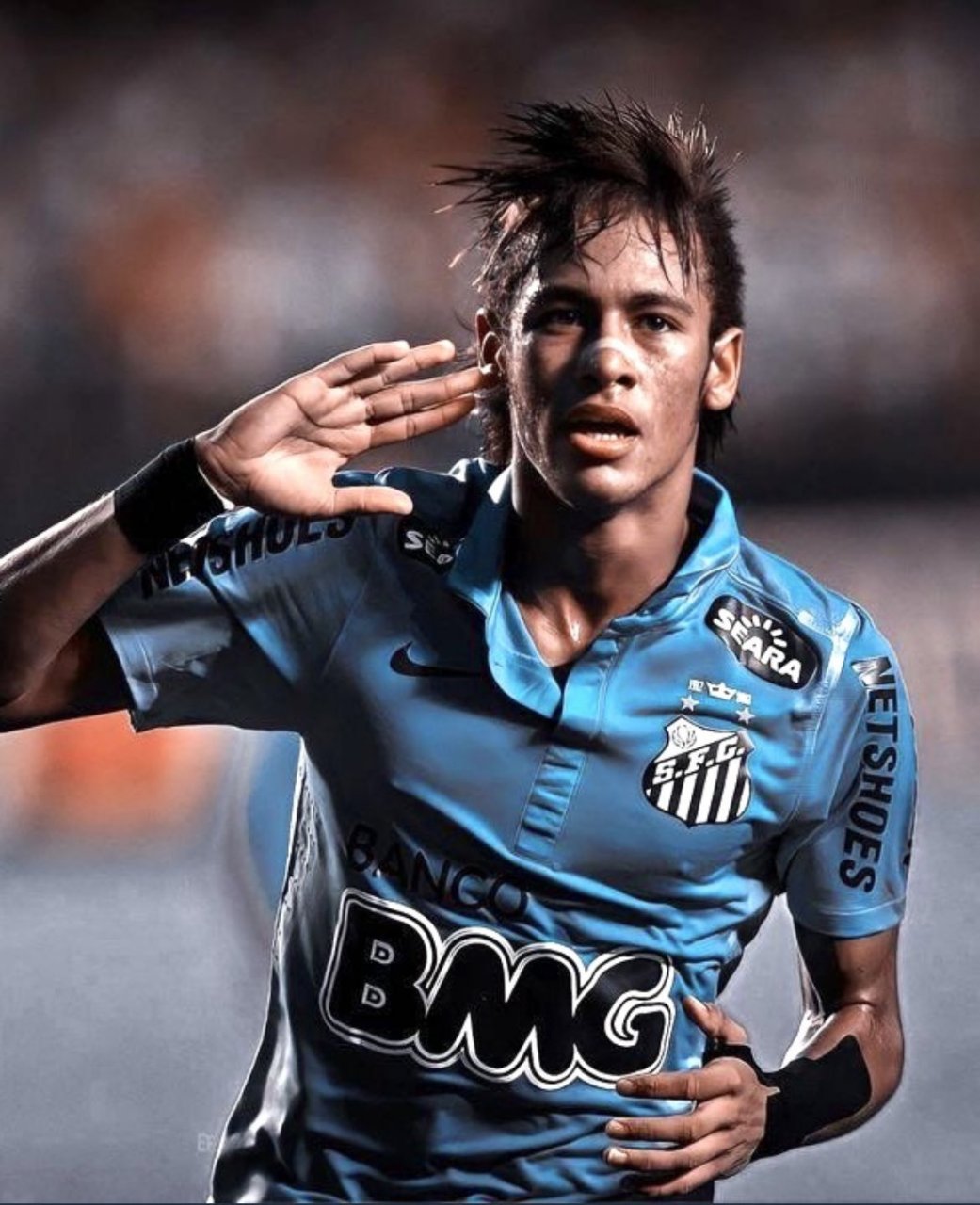 成为众人眼 成为众人眼